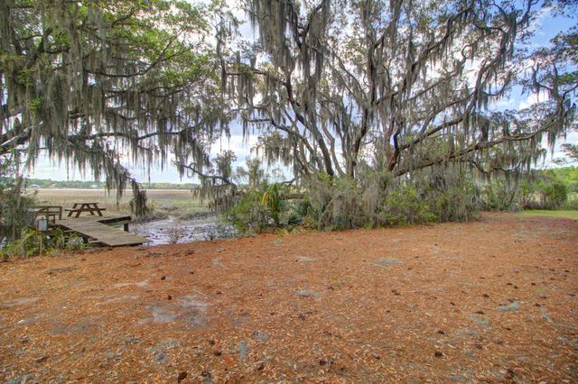 5508 Stonoview Drive, Johns Island, SC 29455