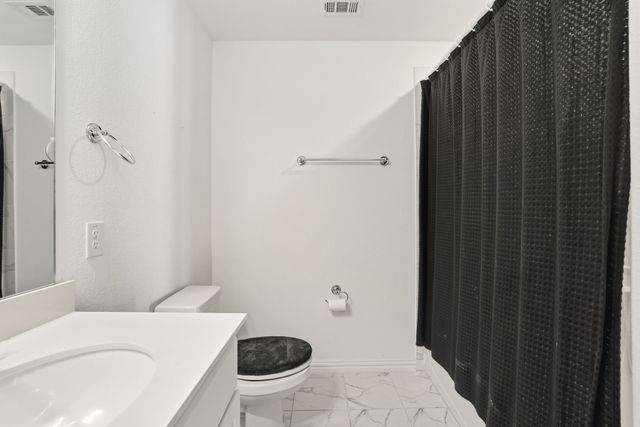 1415 Ross Avenue, Celina, TX 75009