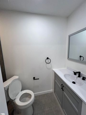 1 Hawthrone Street, Honea Path, SC 29654