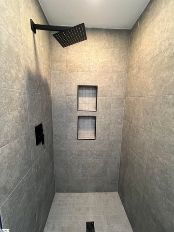 1 Hawthrone Street, Honea Path, SC 29654