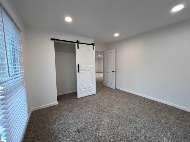 1 Hawthrone Street, Honea Path, SC 29654