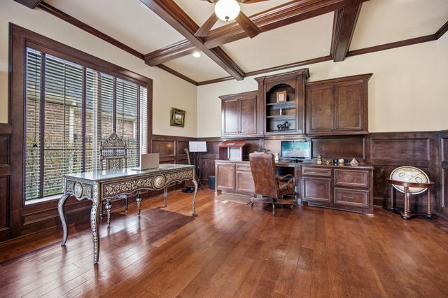 3303 N Cotswold Manor Drive, Kingwood, TX 77339