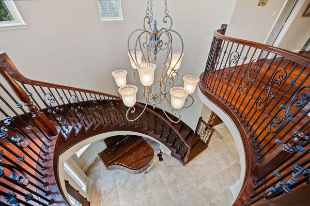 3303 N Cotswold Manor Drive, Kingwood, TX 77339