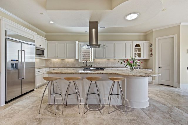 3303 N Cotswold Manor Drive, Kingwood, TX 77339