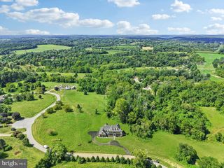 1339 CAROLANNES WAY #B4, West Chester, PA 19382