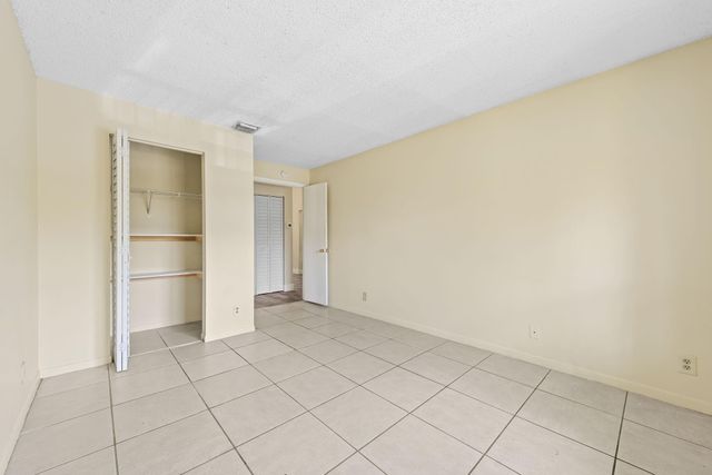 2983 NW 92nd Avenue, Coral Springs, FL 33065