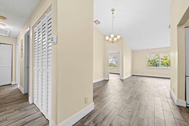2983 NW 92nd Avenue, Coral Springs, FL 33065