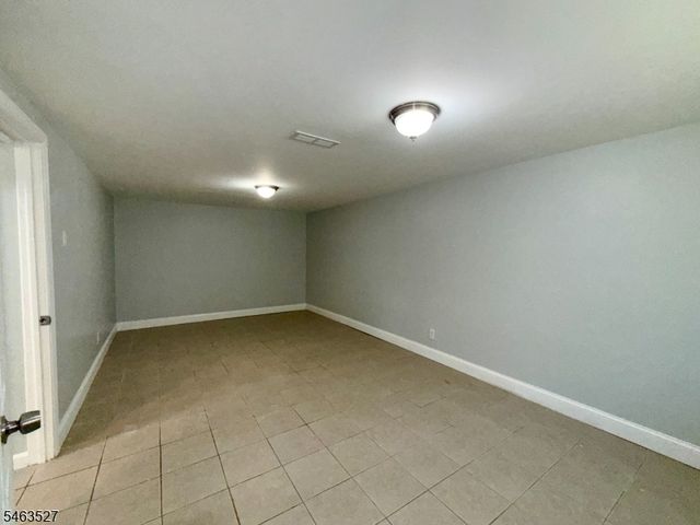 44 Drake Rd, Franklin Twp., NJ 08873