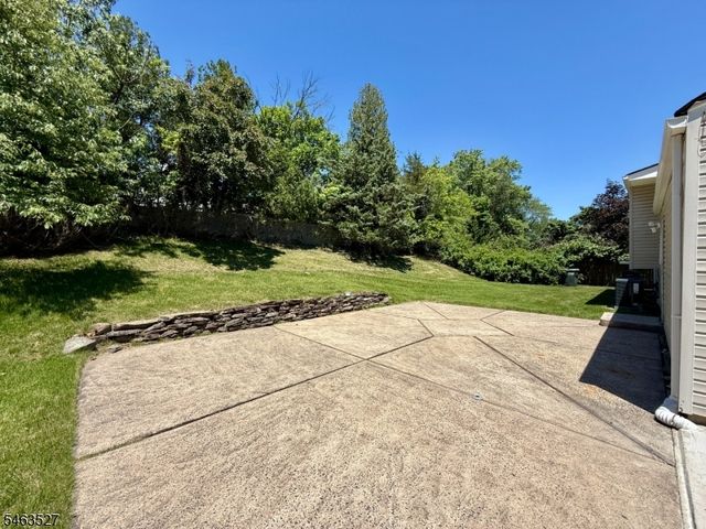 44 Drake Rd, Franklin Twp., NJ 08873