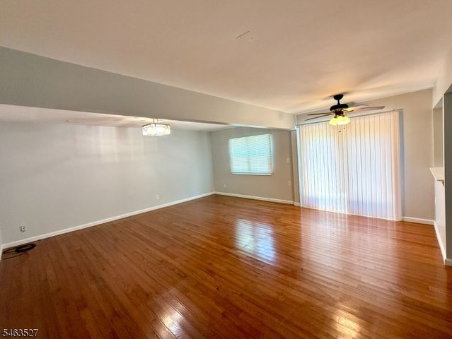 44 Drake Rd, Franklin Twp., NJ 08873