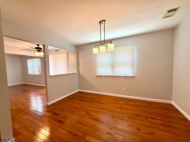 44 Drake Rd, Franklin Twp., NJ 08873