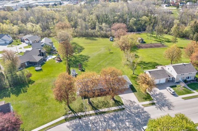 808 GERTRUDE STREET, Kaukauna, WI 54130