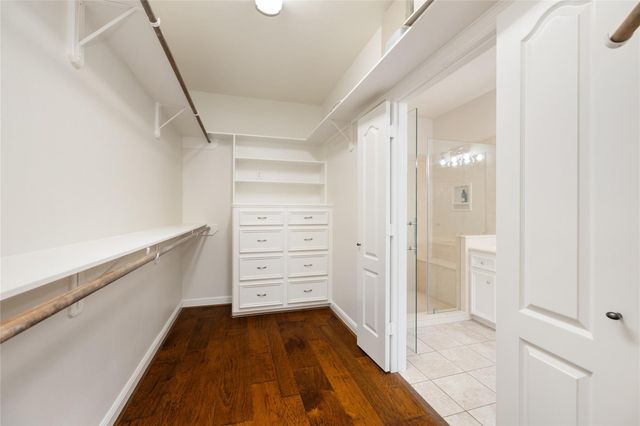 9406 Bevlyn Drive, Houston, TX 77025