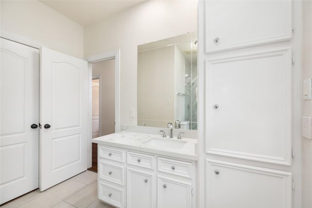 9406 Bevlyn Drive, Houston, TX 77025