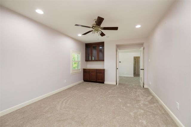 9406 Bevlyn Drive, Houston, TX 77025