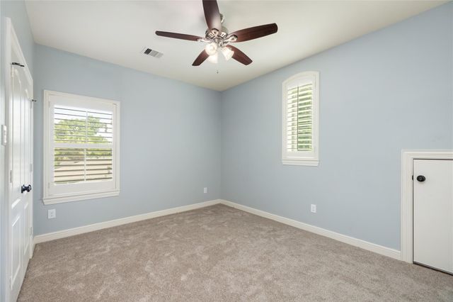 9406 Bevlyn Drive, Houston, TX 77025