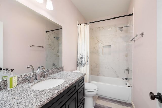 9406 Bevlyn Drive, Houston, TX 77025
