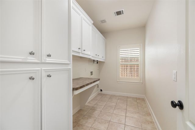 9406 Bevlyn Drive, Houston, TX 77025