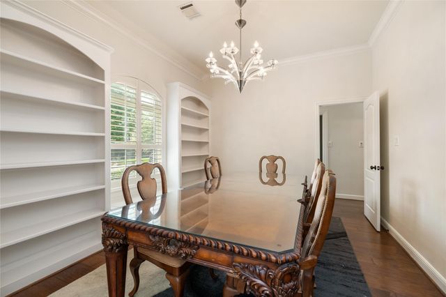 9406 Bevlyn Drive, Houston, TX 77025