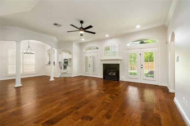 9406 Bevlyn Drive, Houston, TX 77025