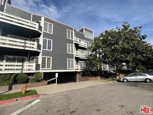 1840 Veteran Avenue 106, Los Angeles, CA 90025