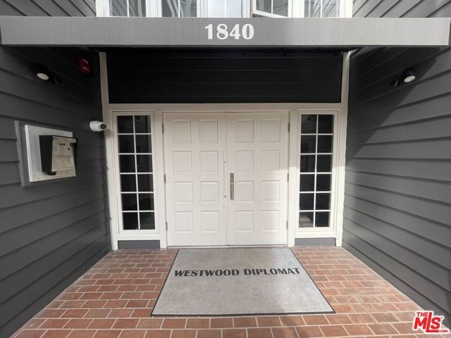 1840 Veteran Avenue 106, Los Angeles, CA 90025