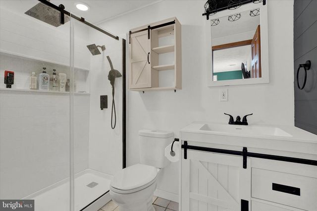 2209 CEDAR RD, York, PA 17408