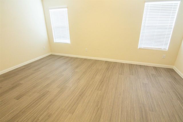 965 Misty Run Court, La Marque, TX 77568