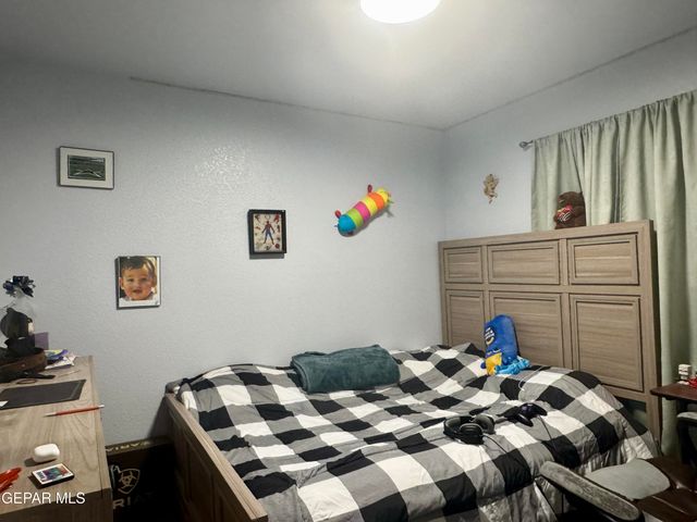 14475 Laureen Zelt Court, Horizon City, TX 79928