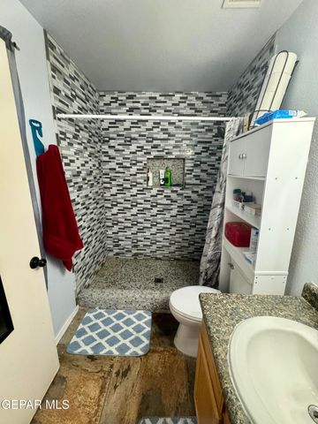 14475 Laureen Zelt Court, Horizon City, TX 79928