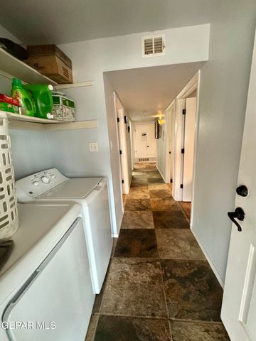 14475 Laureen Zelt Court, Horizon City, TX 79928