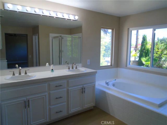 29905 Cherry Hill Drive, Murrieta, CA 92563