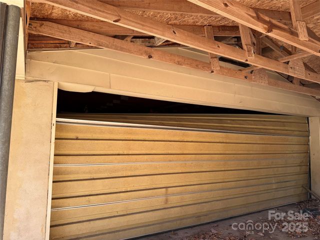 1424 W Mauney Avenue, Gastonia, NC 28052