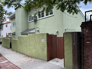 3107 Hollycrest, Los Angeles, CA 90068