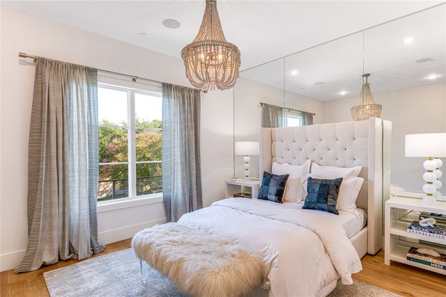 3233 Northwest Parkway, University Park, TX 75225