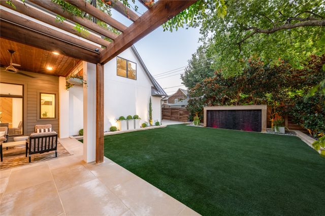 3233 Northwest Parkway, University Park, TX 75225