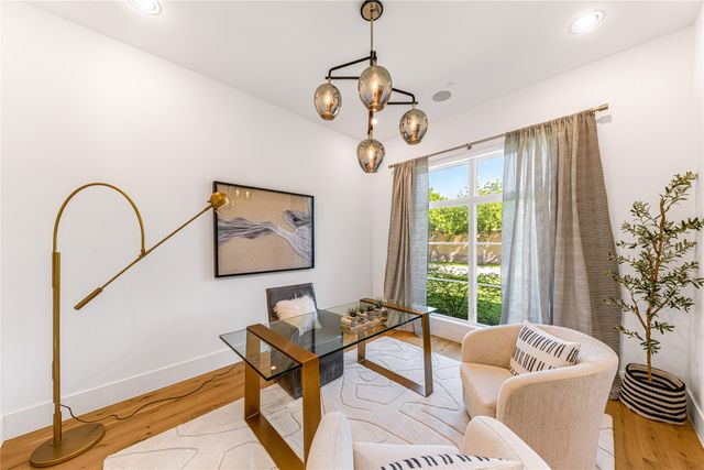 3233 Northwest Parkway, University Park, TX 75225