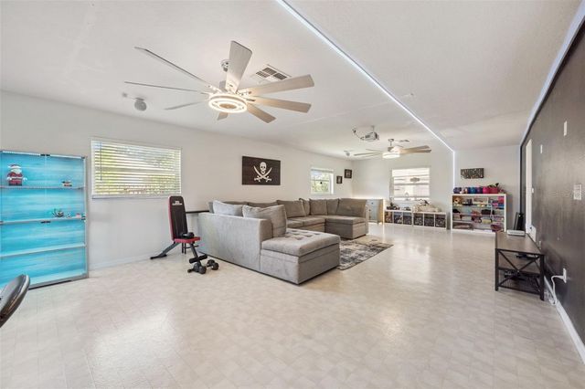 11232 MARSEILLES BOULEVARD, Clermont, FL 34711
