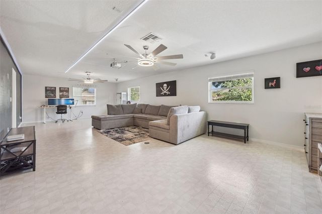 11232 MARSEILLES BOULEVARD, Clermont, FL 34711