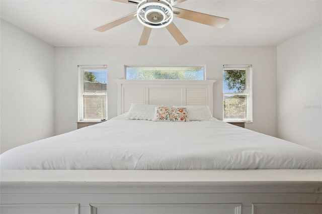 11232 MARSEILLES BOULEVARD, Clermont, FL 34711