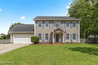 102 Bishopsgate, Jacksonville, NC 28540