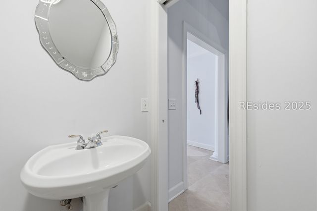 49 Widewater Rd, Hilton Head Island, SC 29926