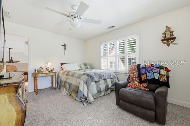 49 Widewater Rd, Hilton Head Island, SC 29926