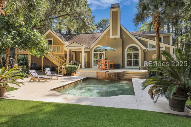 49 Widewater Rd, Hilton Head Island, SC 29926