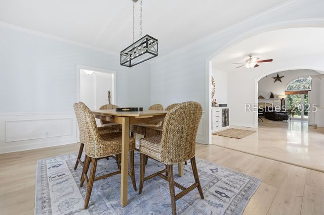 49 Widewater Rd, Hilton Head Island, SC 29926