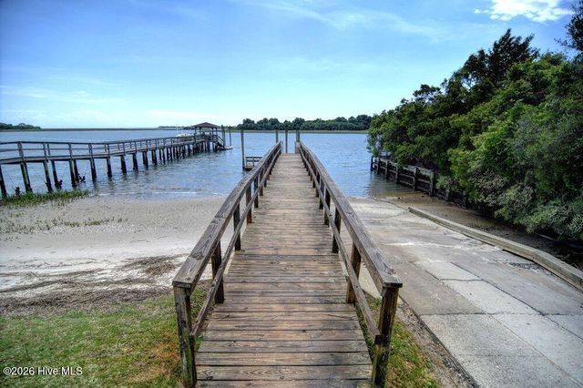 8401 Fazio Drive, Wilmington, NC 28411
