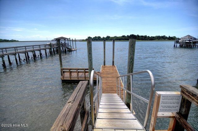 8401 Fazio Drive, Wilmington, NC 28411