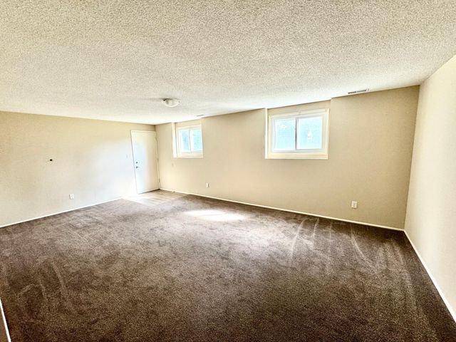 2001 Yellowstone Trail, Brooklyn Park, MN 55444