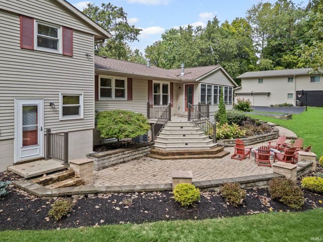 3709 Capilano Drive, West Lafayette, IN 47906