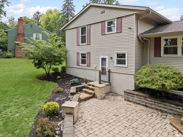 3709 Capilano Drive, West Lafayette, IN 47906